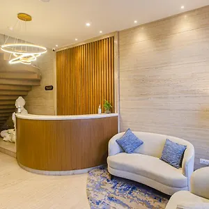 3* Hotel The Cove Wing